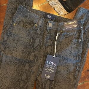 NWT YMI High-Rise Skinny Jeans with Snake Print - Charcoal Black
